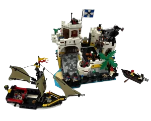 LEGO® 10320 Eldorado Fortress Review — Finally Building the Legend I Missed as a Kid (Retired) LEGO® 10320 Eldorado Fortress Review — Finally Building the Legend I Missed as a Kid (Retired)
